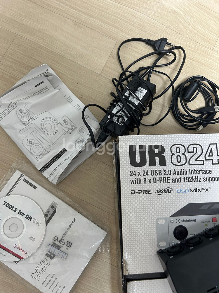 스테인버그 UR824 8채널 오디오 인터페이스 팝니다.--3