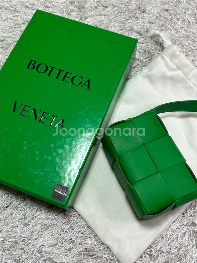 [OS] 정품 보테가베네타 카세트백 미니 그린--0