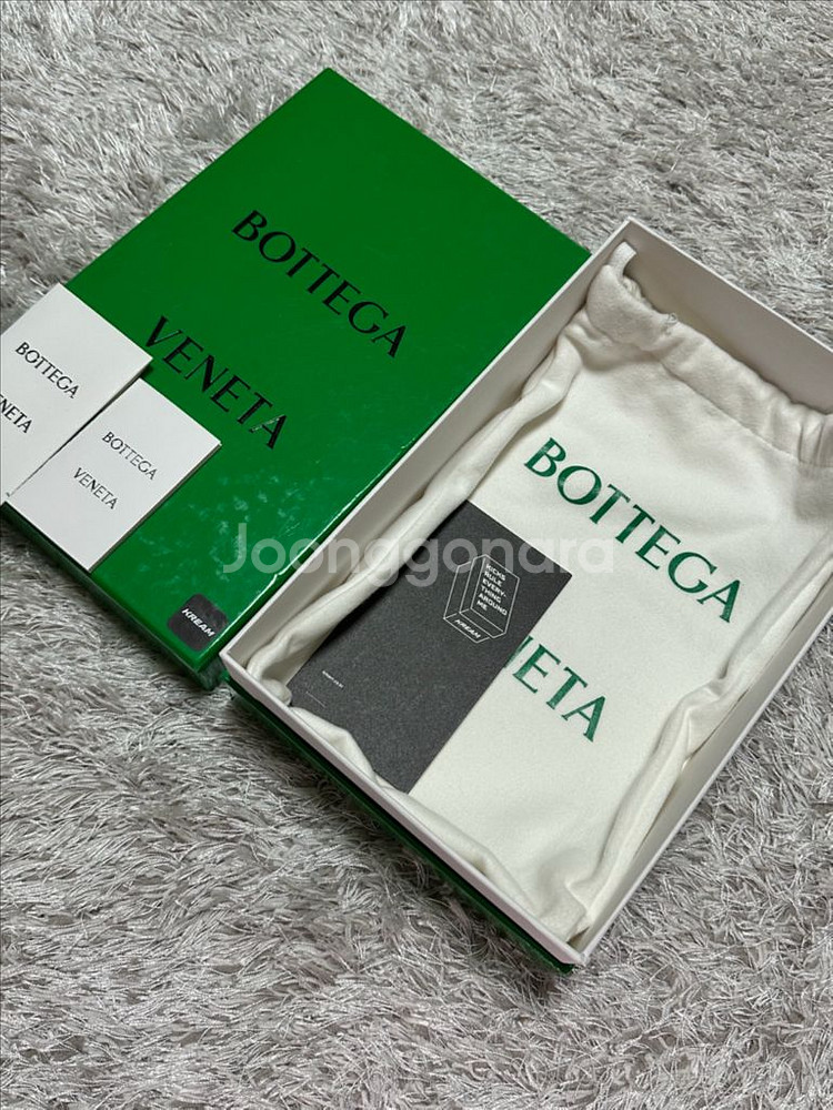 [OS] 정품 보테가베네타 카세트백 미니 그린--1