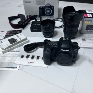 캐논 eos 6d Mark2 + 렌즈 (가격 제안가능)