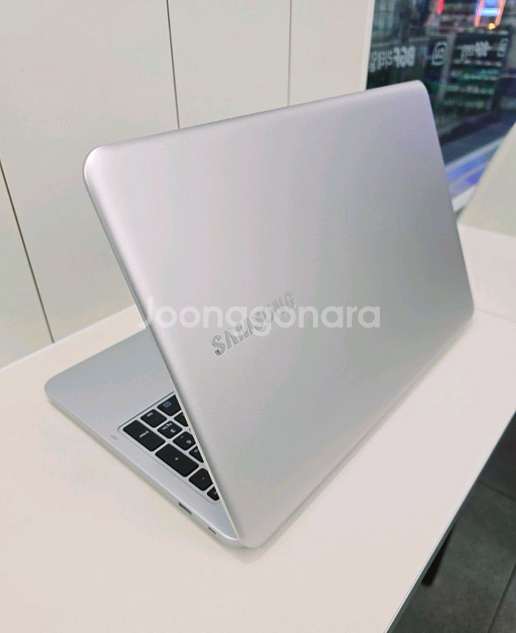 삼성 사무/그래픽작업용 노트북(램20GB,1.25TB)--1