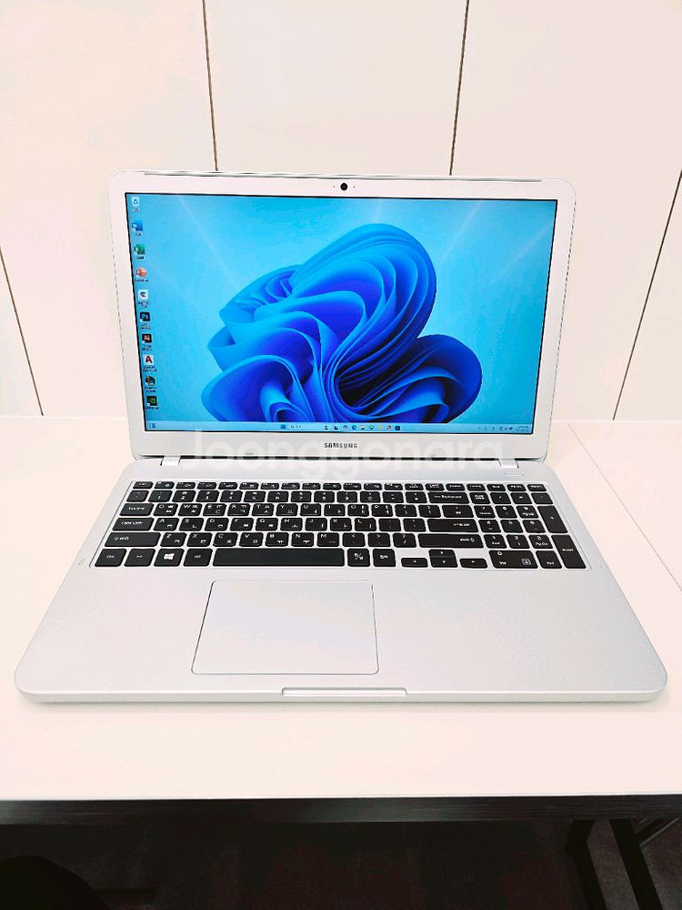 삼성 사무/그래픽작업용 노트북(램20GB,1.25TB)--7