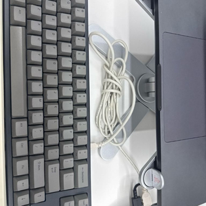 레오폴드 fc660c