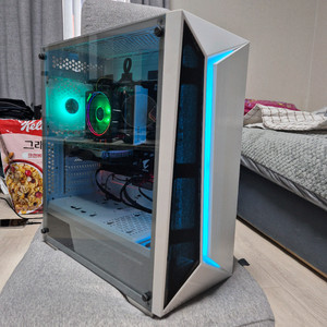 화이트 본체 PC 라이젠5-2600 16gb 1050