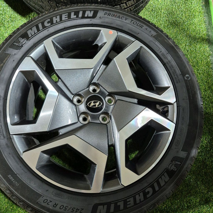 현대 팰리세이드20인치/임판급 휠타이어 이미지