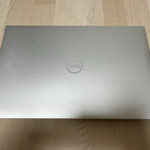 DELL XPS 17 9710