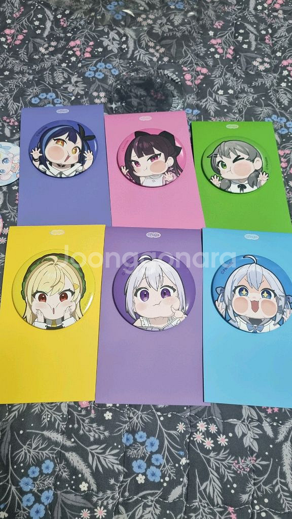 이세계아이돌, 이세팝 + 이세페 전원 캔뱃지 팝니다.--1