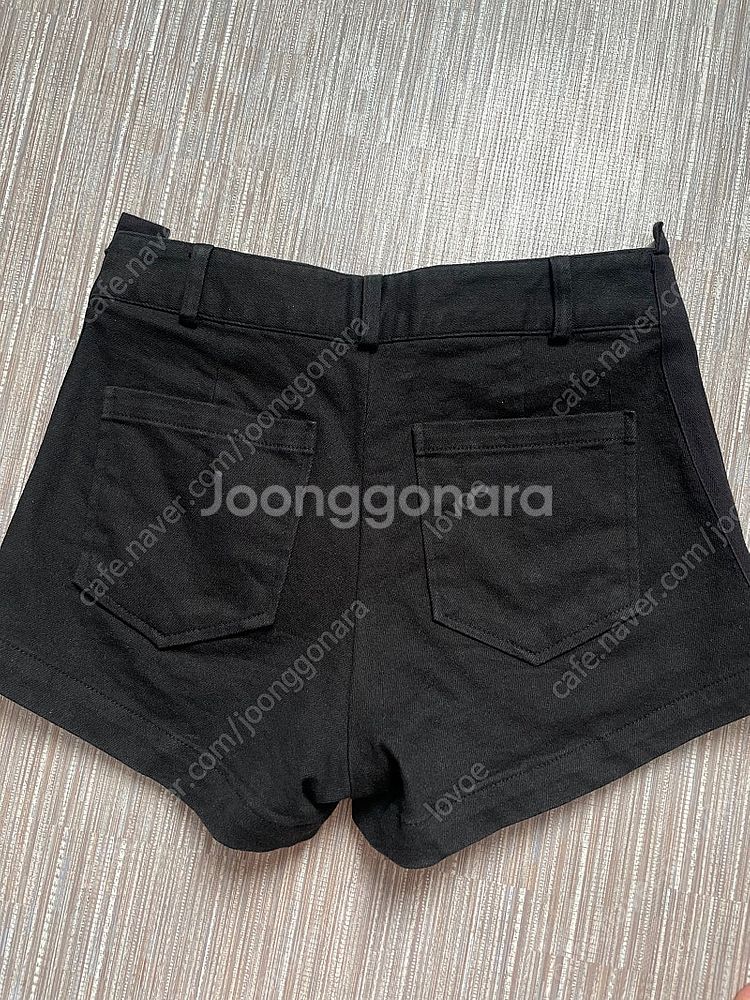 급처)보헤미안서울 바이커 쇼츠 팬츠 M 미스치프--2