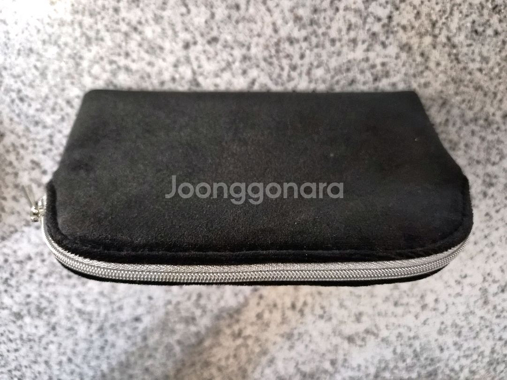 미사용 디올 블랙 벨벳 화장품 파우치 택포--3