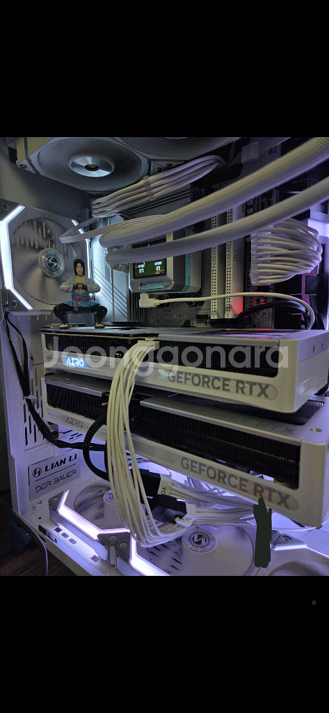 기가바이트 Rtx5080 Aero--0