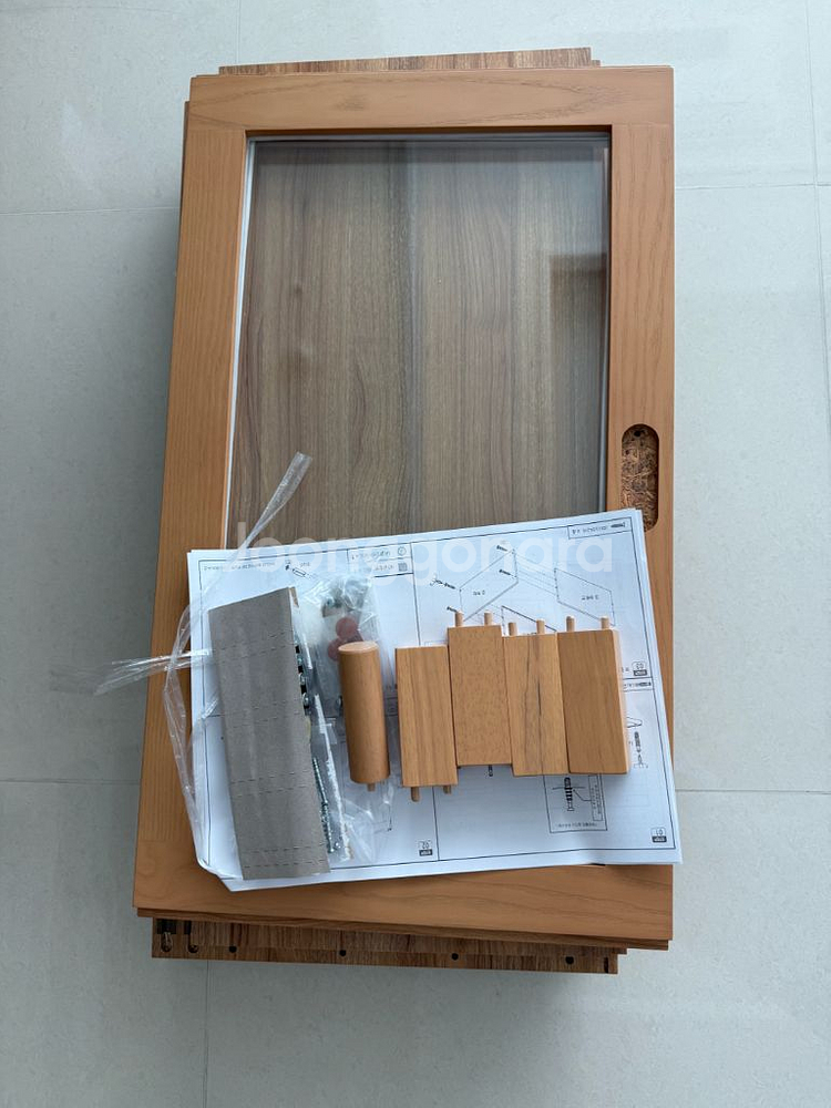 마켓비 유리 그릇장--2