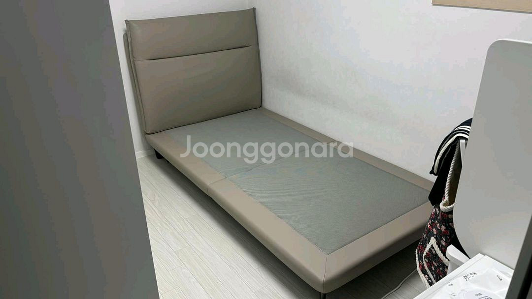 에몬스 로렌 하이레더 침대 프레임 SS 판매합니다.--0