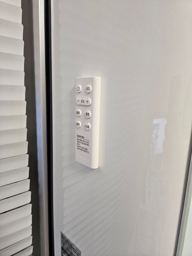 [창문형 에어컨] 삼성에어컨 저렴하게 팝니다 이미지