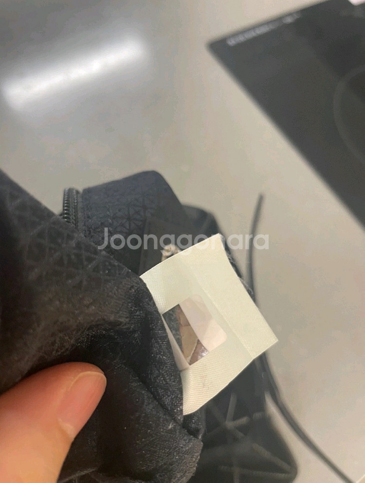 (정품) 바오바오 루센트 토트백 블랙 유광 (백화점as--7