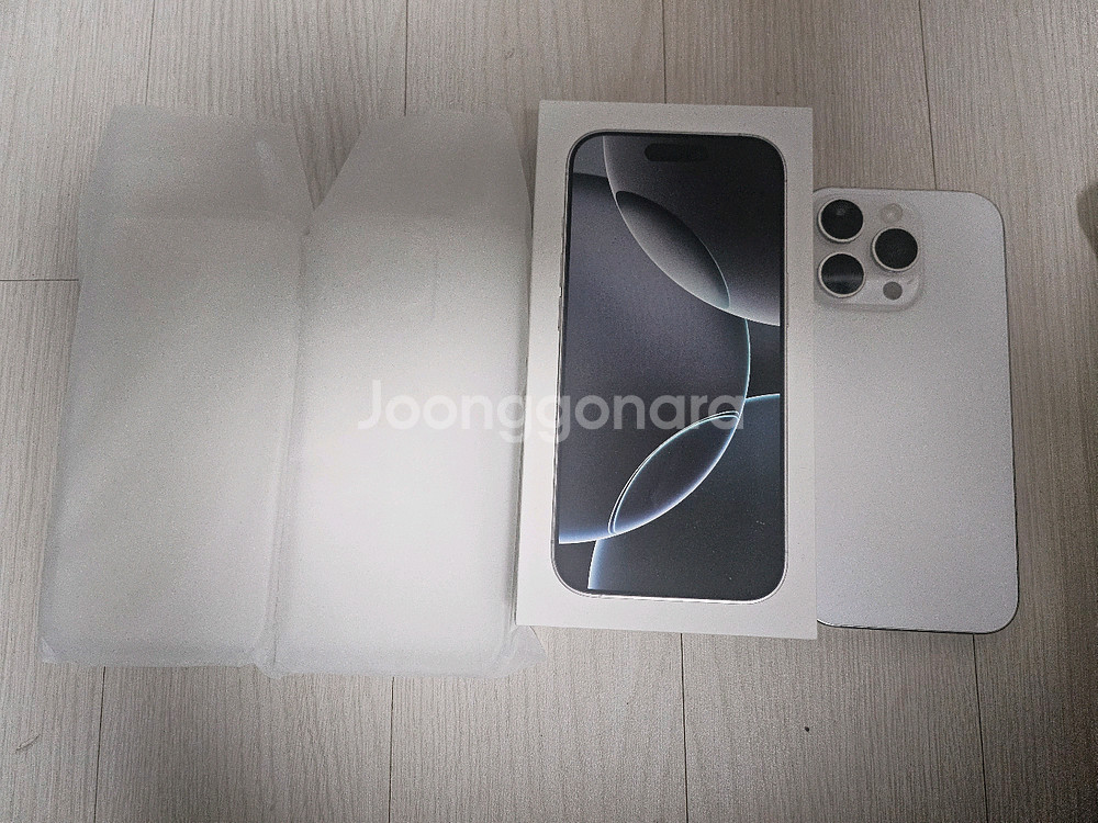 아이폰 16프로 256gb 화이트 판매--0