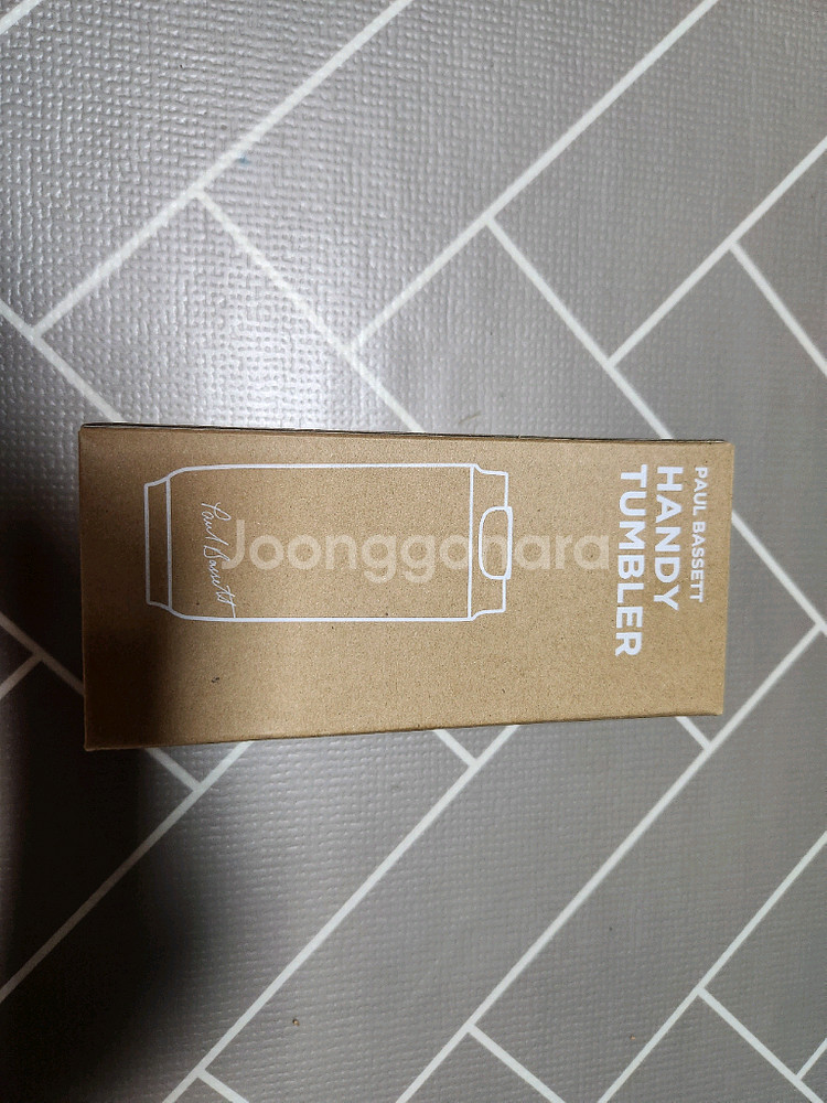 폴바셋 핸디 텀블러 카키 360ml 팝니다--1