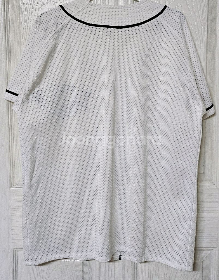 두산베어스 2001 챔피언 패치 홈 유니폼--1