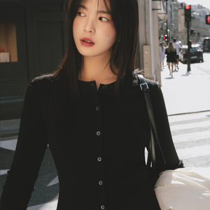메비 가넷가디건
