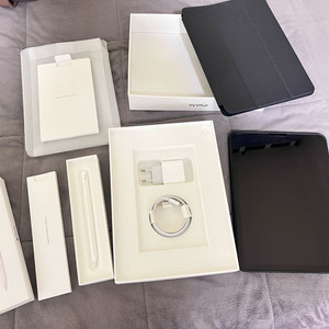 아이패드 에어5 64GB wifi스페이스그레이 펜슬포함