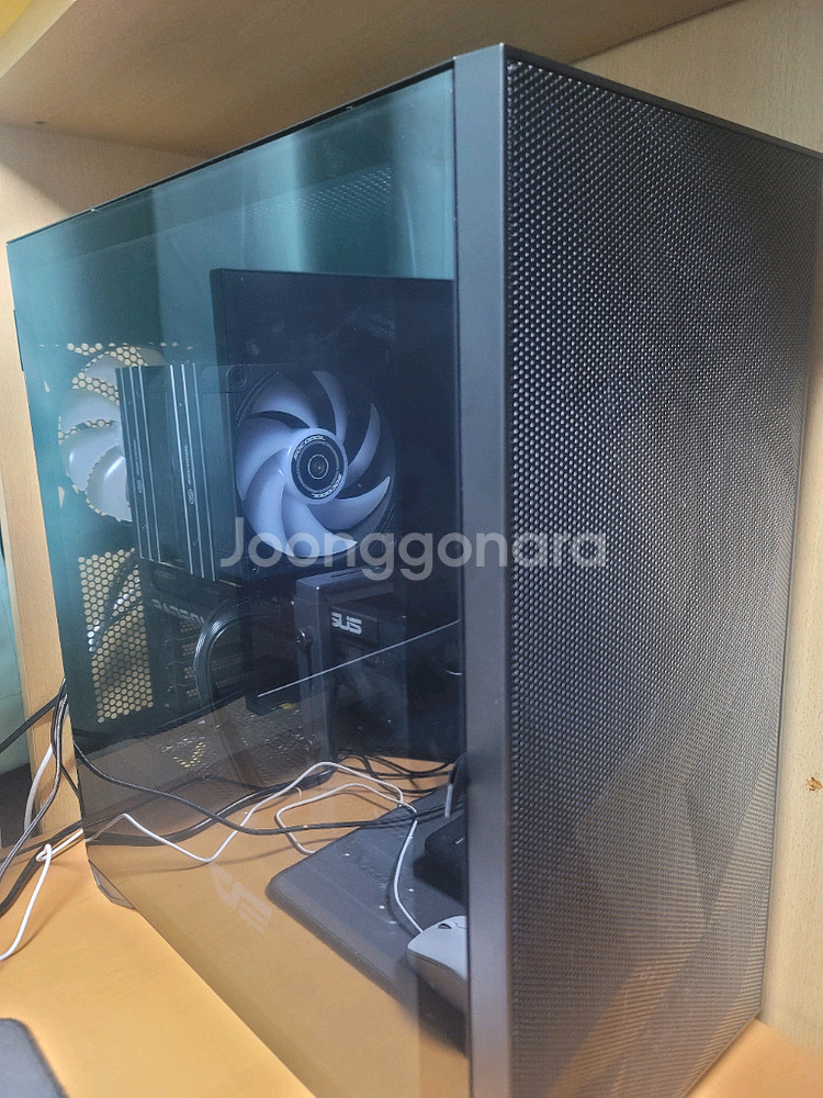 9800x3d +9070xt 고사양 게이밍pc 본체 판--0