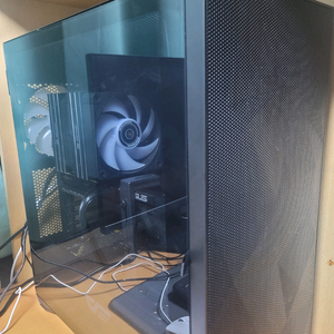 9800x3d +9070xt 고사양 게이밍pc 본체 판