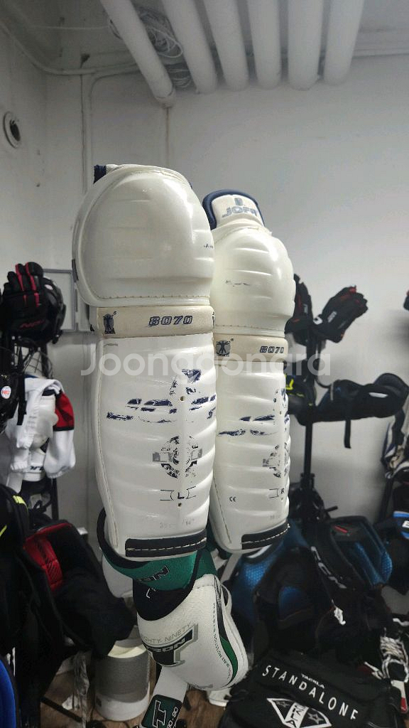 성인 아이스하키 장비(쿨거래시 할인)--3