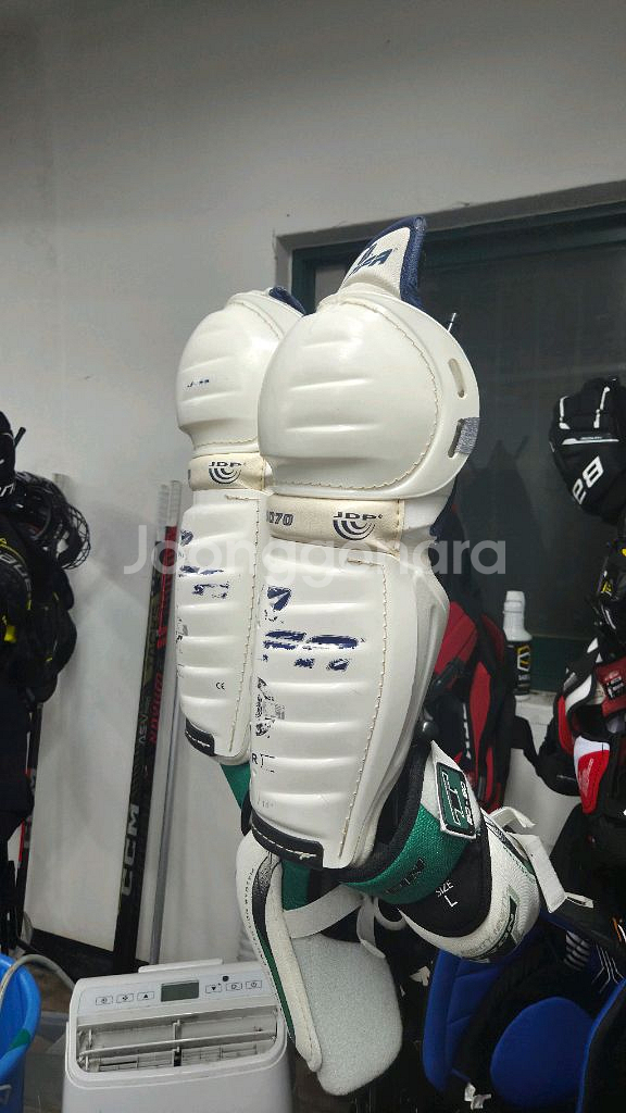 성인 아이스하키 장비(쿨거래시 할인)--2