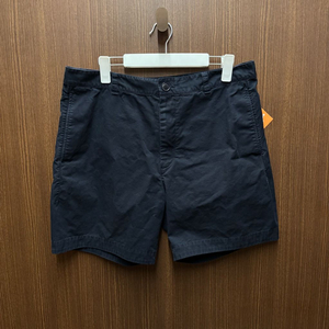 COS 코스 반바지 52 사이즈