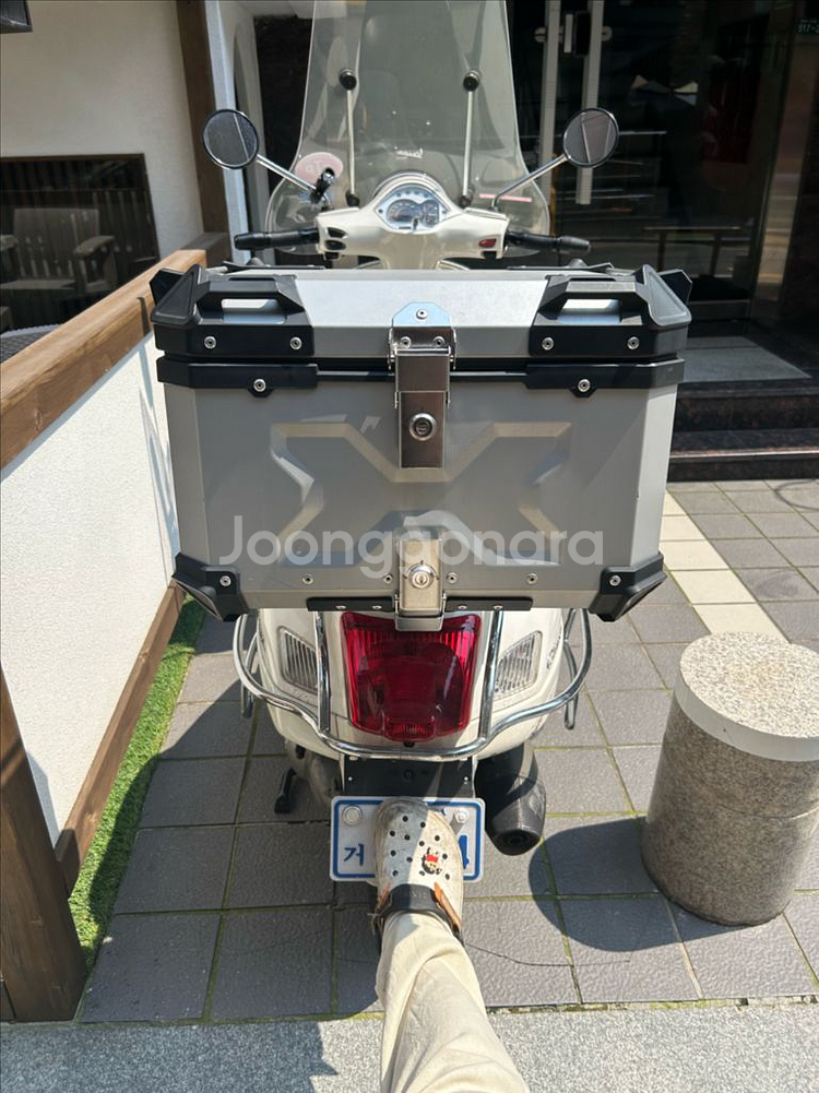 베스파gts300--0