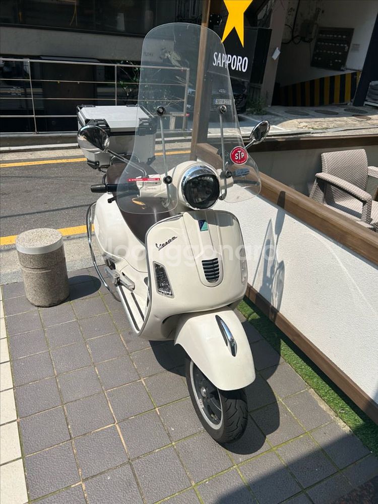 베스파gts300--2