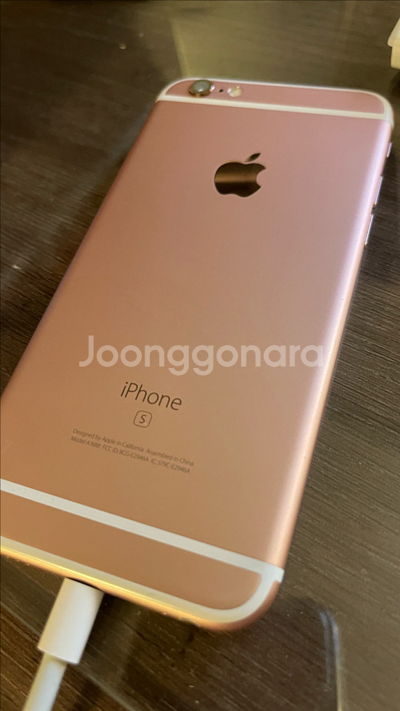 아이폰 64기가 6S 로즈골드 미국판 무음--1