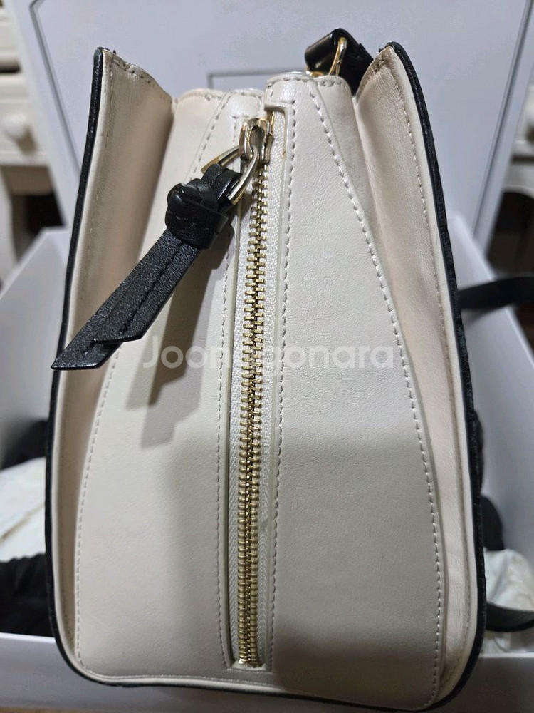 메트로시티 숄더백--6