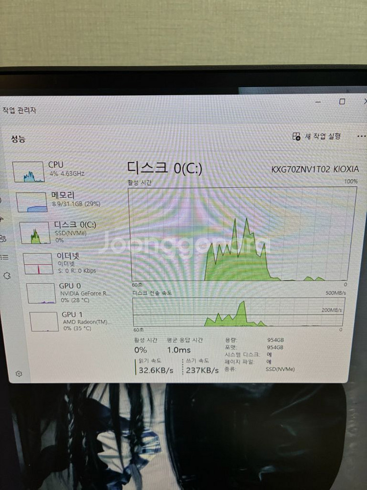 컴퓨터 팝니다 5070ti/ 라이젠7 7800x3d--4