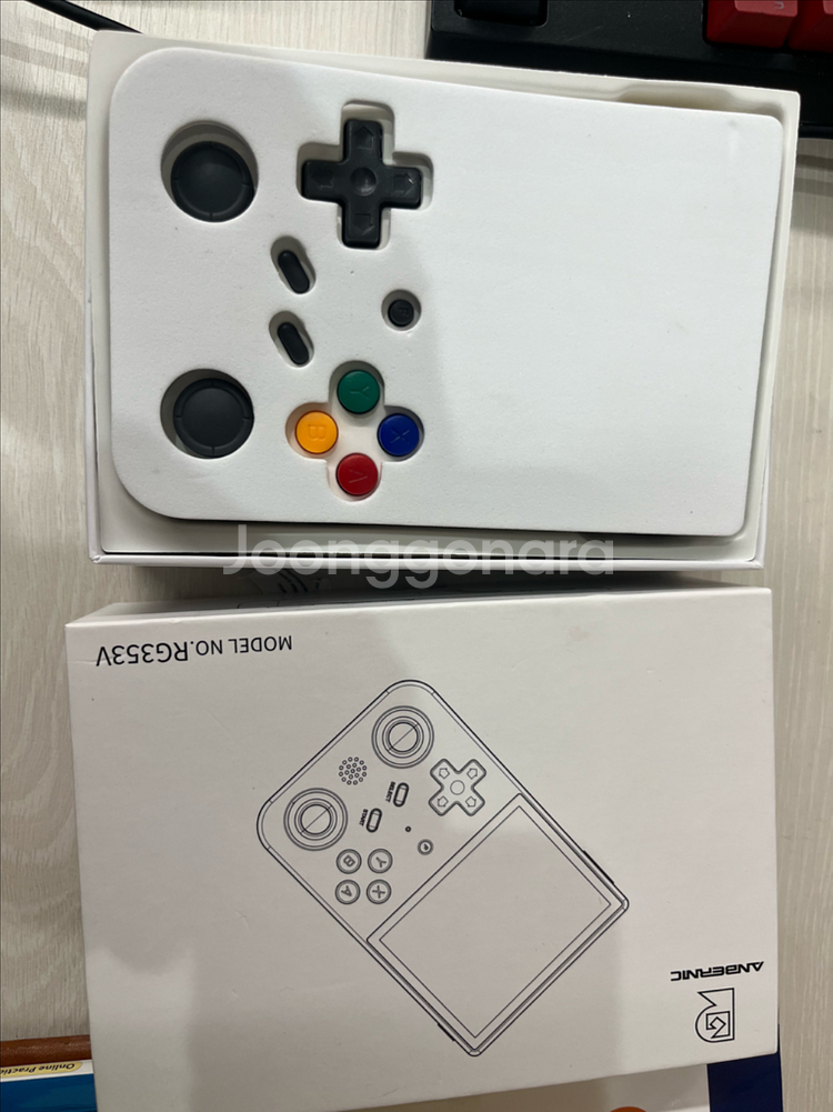 앤버닉 rg353v + 128기가 (에뮬세팅)--1