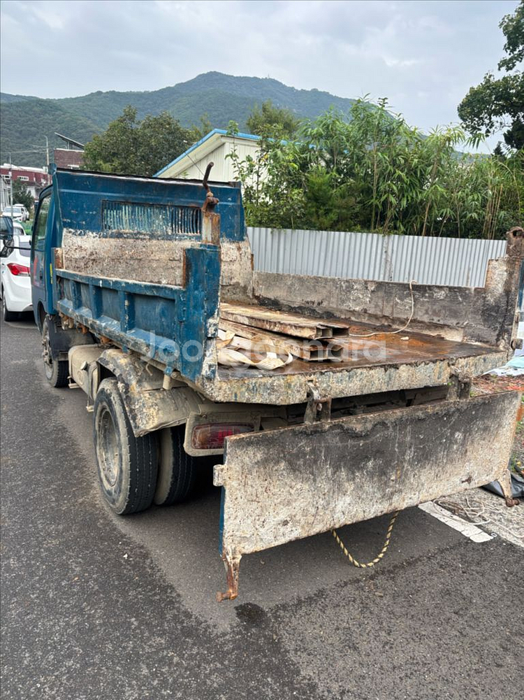 2.5톤 프론티어 덤프--1