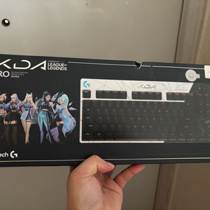 로지텍Gpro 키보드 KDA에디션 미개봉 새상품