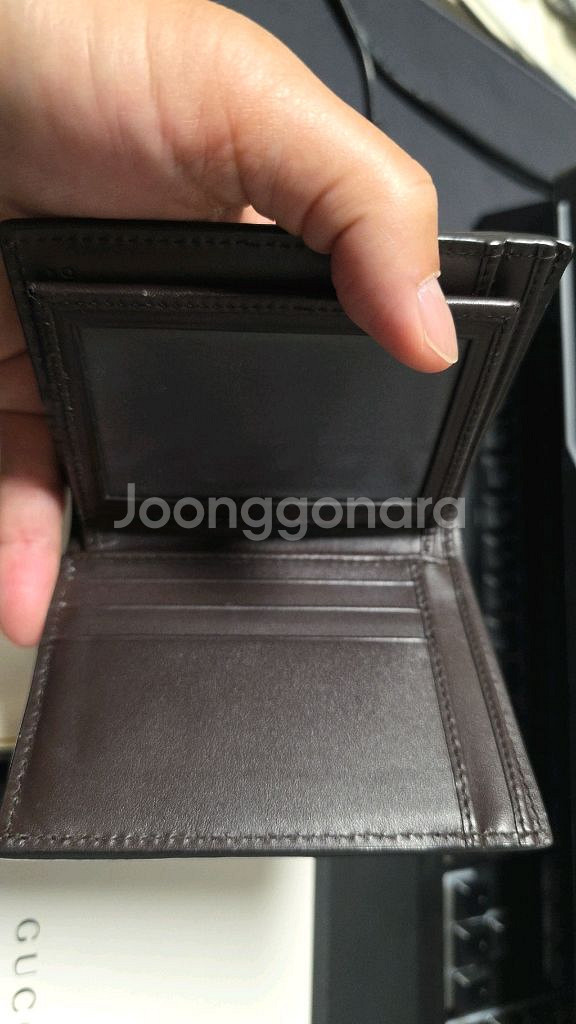 구찌 남성지갑 가죽(상태최상) 정품500%%--0