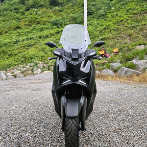 급처 2025년 xmax300 팝니다(3200km)