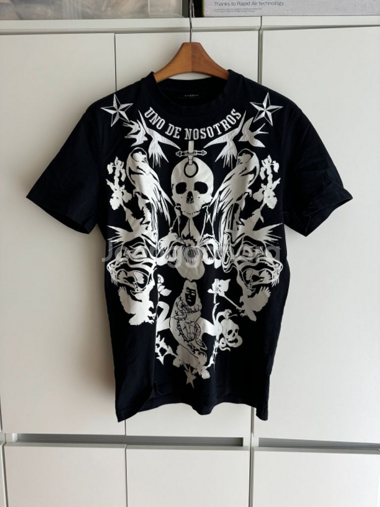 지방시 GIVENCHY 티셔츠 태양 리미티드에디션 L사--0