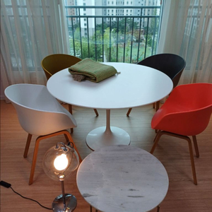 knoll 사리넨식탁- 가격제시해주세요.