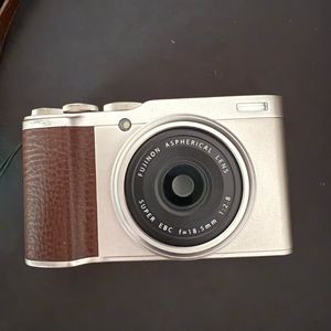 후지필름 xf10 판매합니다
