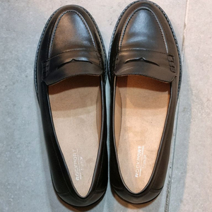 (255) 락포트 케이시 페니로퍼 미디움 블랙