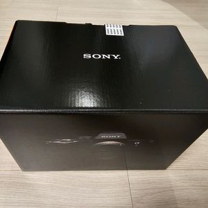 소니 알파 A7 IV (A7M4) 풀프레임 미러리스 카