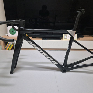 24년 메리다 스컬트라 10k 프레임셋(xs)