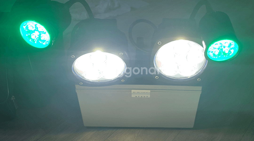 명장 집어등 200W (100W X2) 팔아요 직거래--3