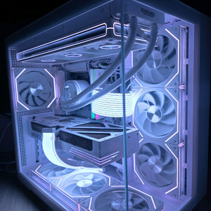 라이젠7 9800X3D RTX5080 올화이트 본체