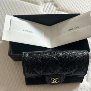 새상품) 샤넬 클래식 똑딱이 카드지갑 팝니다