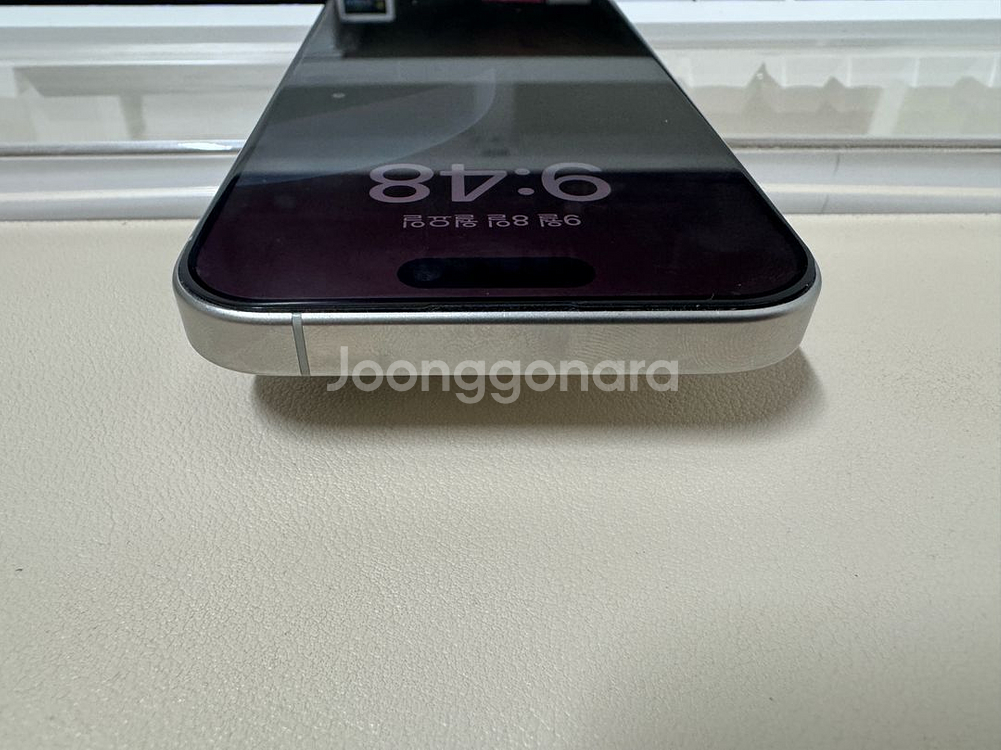 [기스찍힘x] 아이폰 15 프로 화이트 256g--0