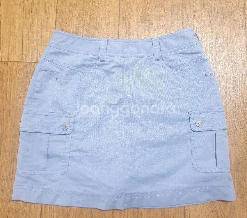 루이까스텔 골프 치마 25인치 입니다--0