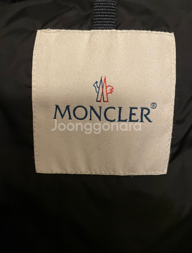 몽클레어 여성패딩 1사이즈--3